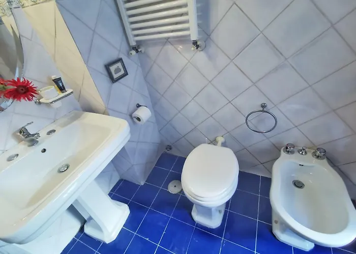 Borgo Pio San Pietro *